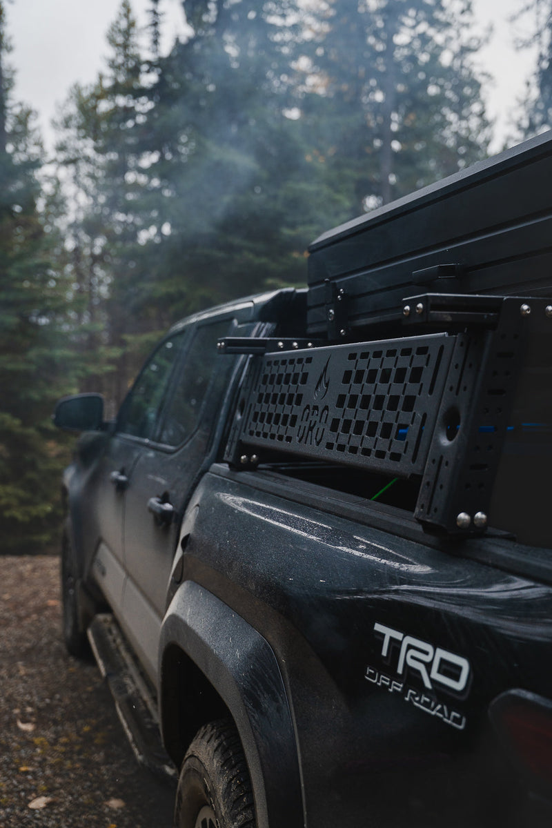 Load image into Gallery viewer, Elite Series Bed Rack - Silverado / Sierra
